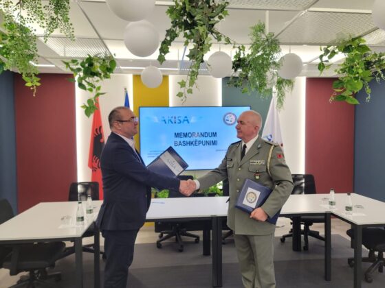 AAC DHE AKISA FORCOJNË BASHKËPUNIMIN <br>INSTITUCIONAL